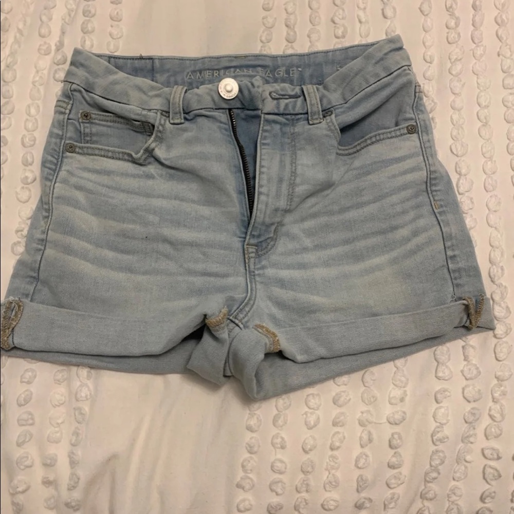 american eagle shorts size 6
